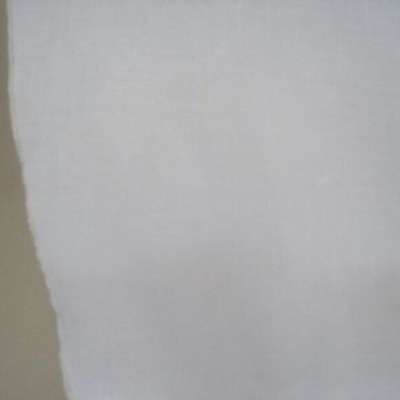 Round Tablecloth Cottage Chic Ivory Cotton 66" - Picture 3 of 4